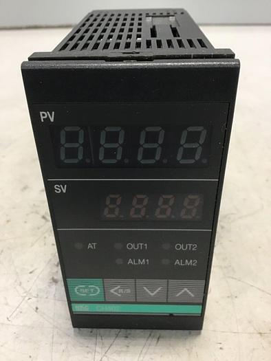 Used RKC Temp Control CH402 FK02-MGN-NN USED