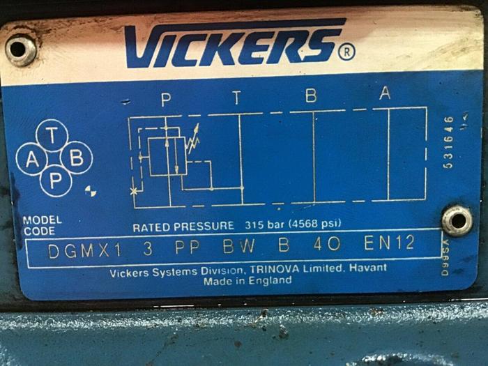 Used VICKERS Valve KFDG5V72C200NXVMU1H112EN30 Used