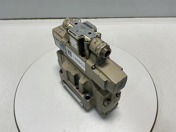 Used VICKERS DG5V-7-33C-T-PL-T-10-JA S448
