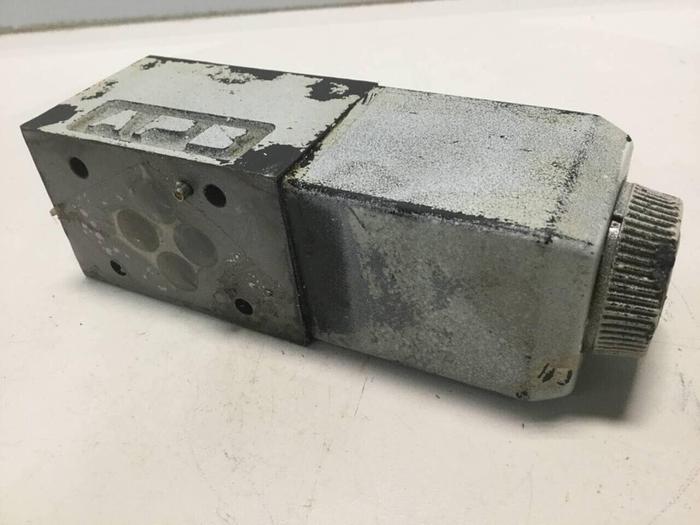 Used VICKERS Valve DG4V37ALMU #99633