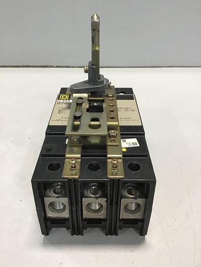 Used SQUARE D 225 Amp Circuit Breaker KAL36225J #141311
