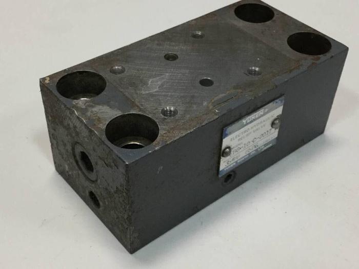 Used YUKEN Hydraulic Relief Valve EBG-10-C-2017 #98886