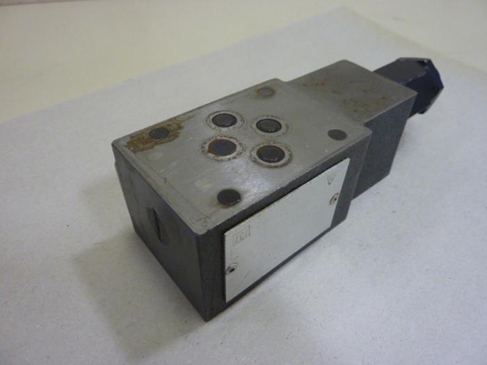 Used REXROTH Valve ZDB6VA240200V #63908