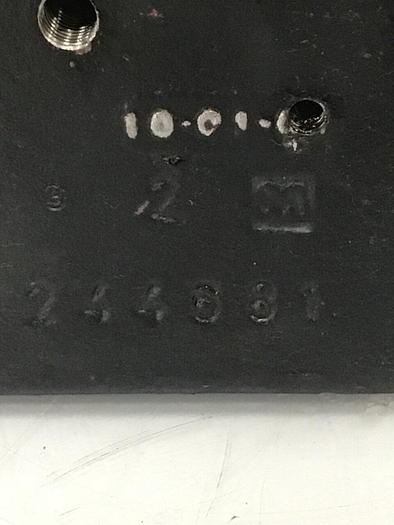 Used HUSKY Tie Bar Link Mount Bracket 244681 #124030
