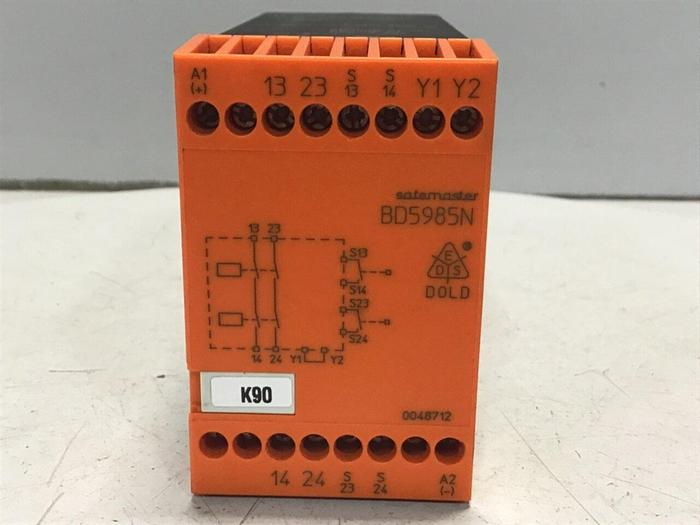 Used E DOLD & SOHNE KG Relay BD5985N #124683