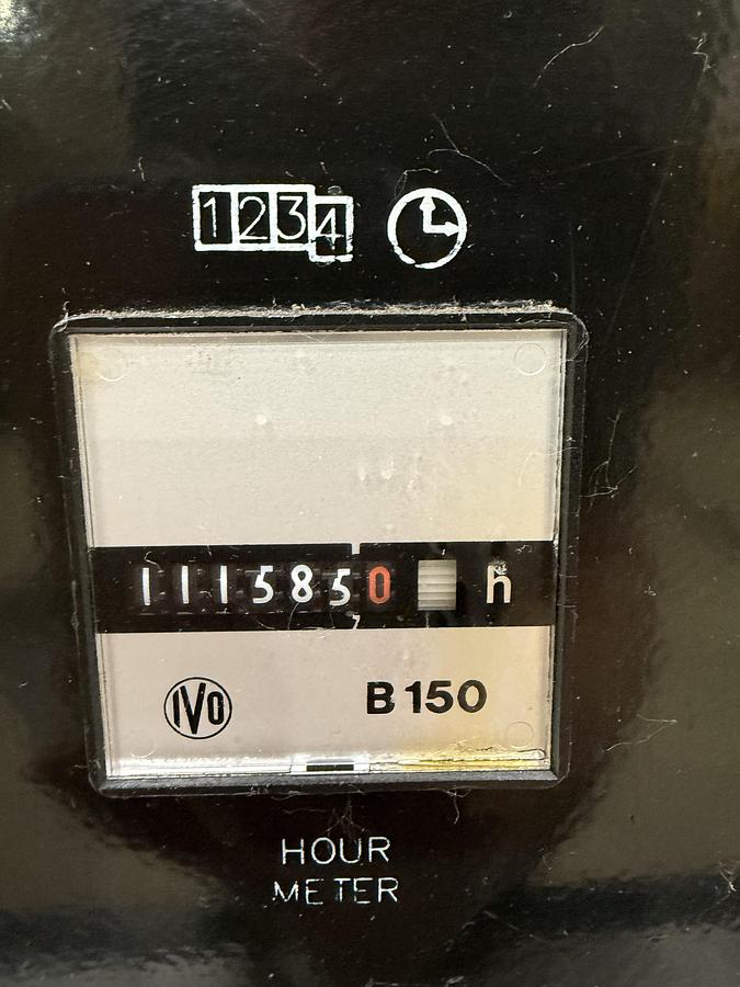 Used 2001 FERROMATIK MILACRON 225 Ton Injection Molding Machine MT225-10.6 USED #151881