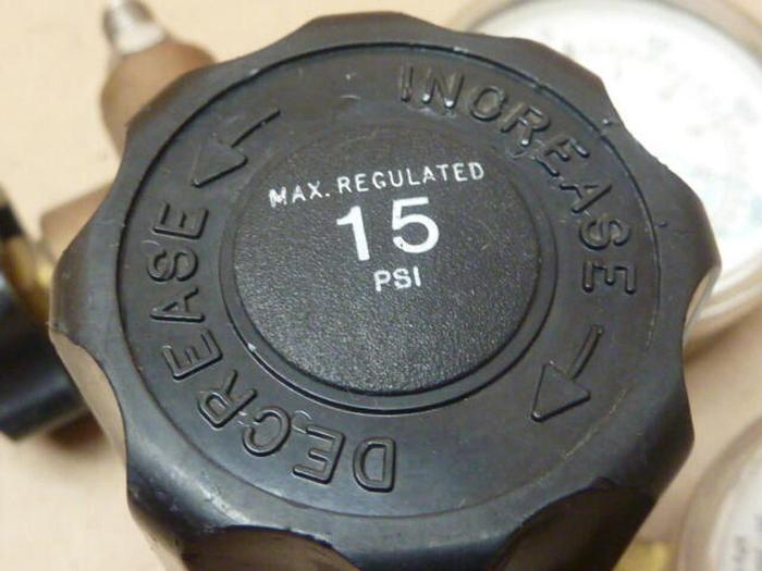 Used AIRCO Gas Regulator 043-12010 #30528
