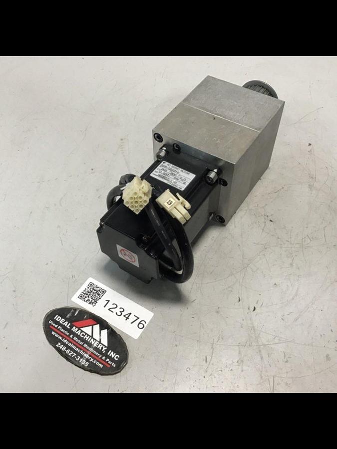 Used YASKAWA AC Servo Motor W/Gearbox SGM-02A312 Used #123476