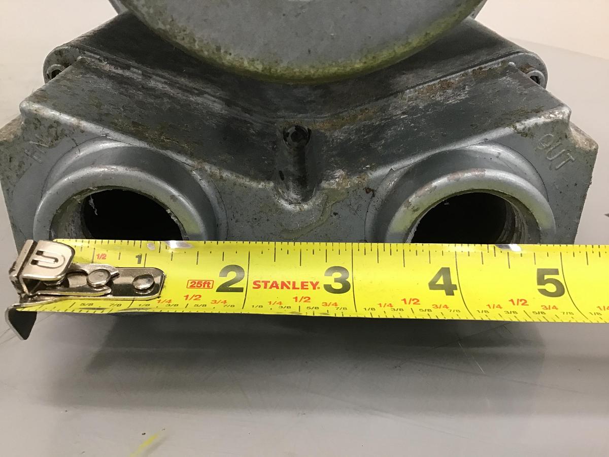Used GAST MFG R2103