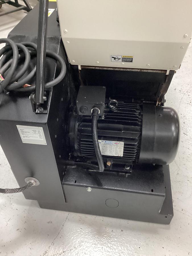 Used MILACRON GRINDER / DNL