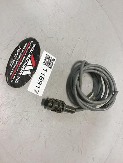 Used BALLUFF Photoelectric Sensor BES 516-325-SA56 #118917