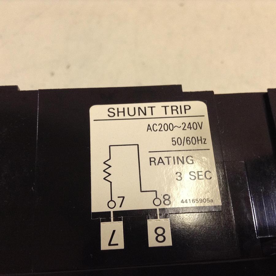 Used FUJI ELECTRIC 30 Amp Circuit Breaker EA53-30 Used