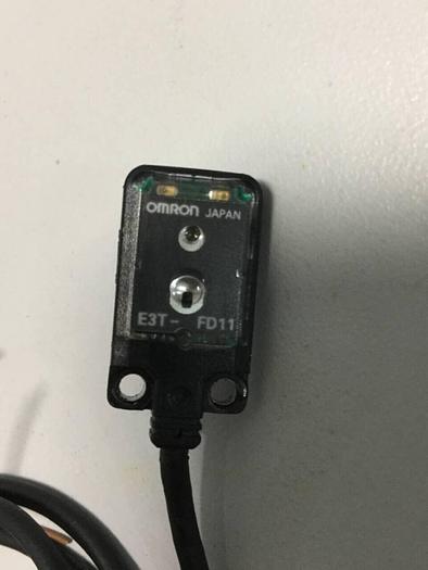 Used OMRON Photoelectric Sensor E3T-FD11 #99190