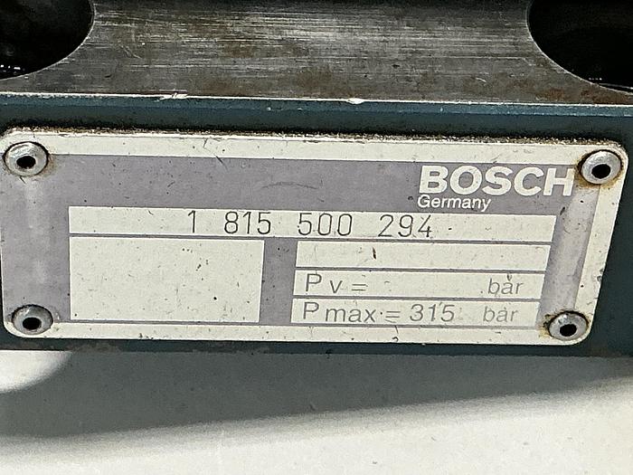 Used BOSCH 0 811 104 101