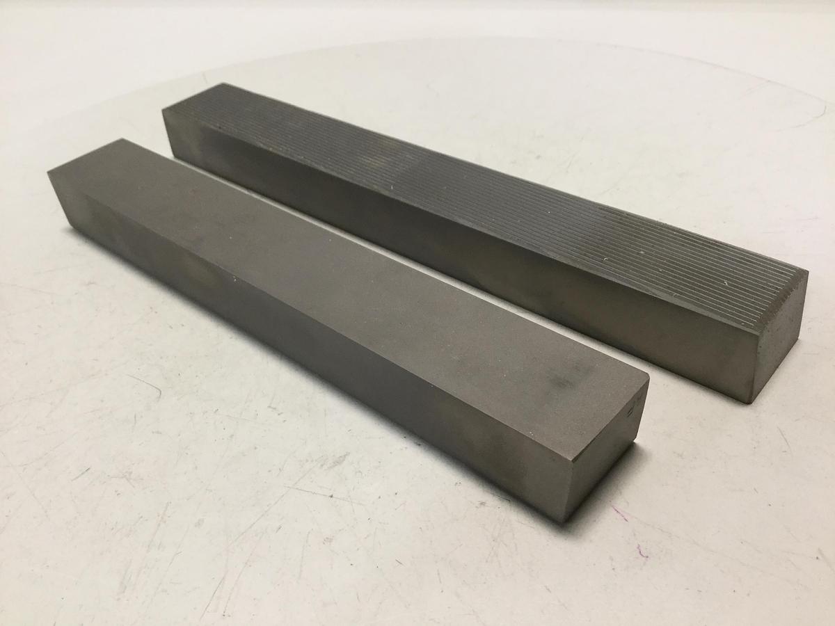 HLT Thread Rolling Die 4-N2-S10-900 USED