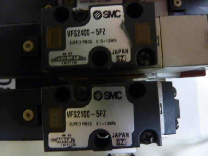 Used SMC Control Block w/ Valves VFS2100-5FZ #60108