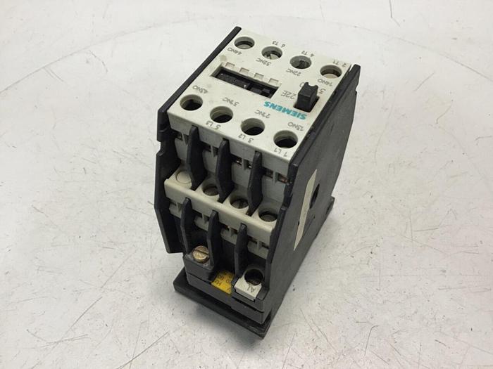 Used SIEMENS Contactor 3TF40 3TD4002-2A #124110