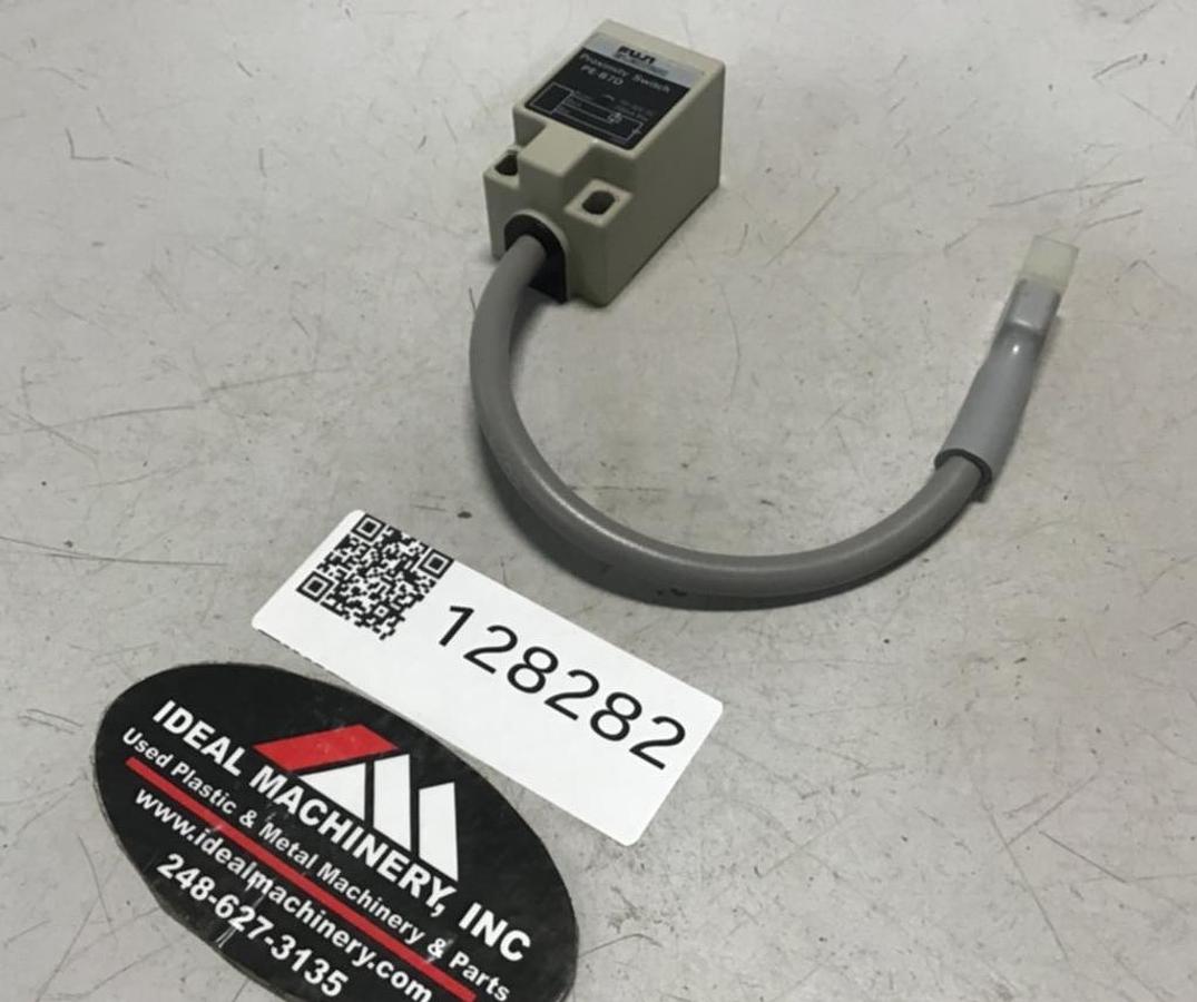 Used FUJI ELECTRIC Proximity Switch PE-B7D USED