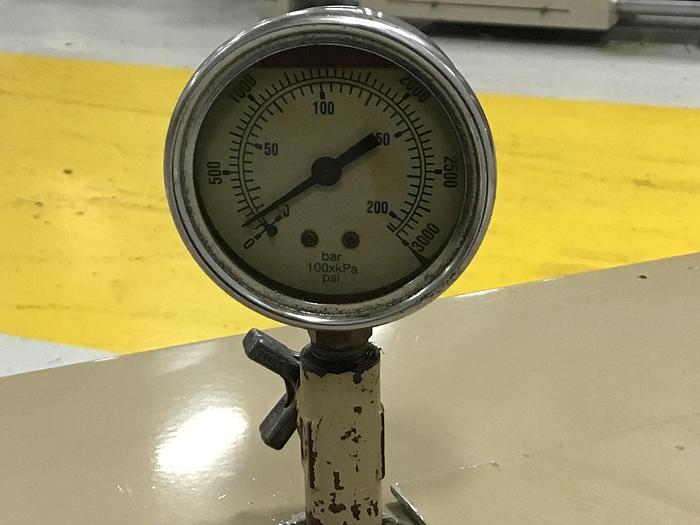 Used HPM T560-2670C / IU 65.39 Oz Injection Unit Used #142720