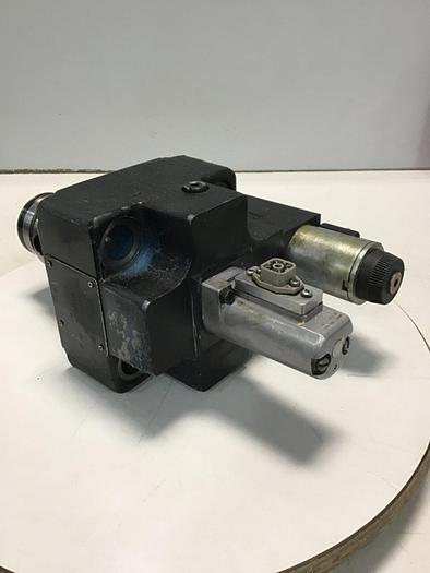 Used VICKERS Valve DG4V3S2AMUHL760EN490 Used