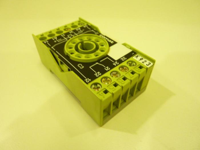 Used COMAT Relay Socket RELAY156 #43156