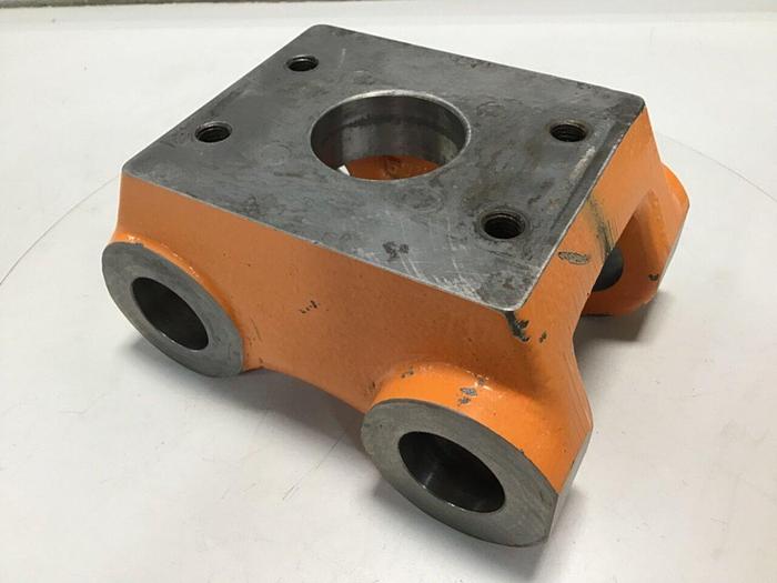 Used CINCINNATI MILACRON Crosshead 5038205 Used