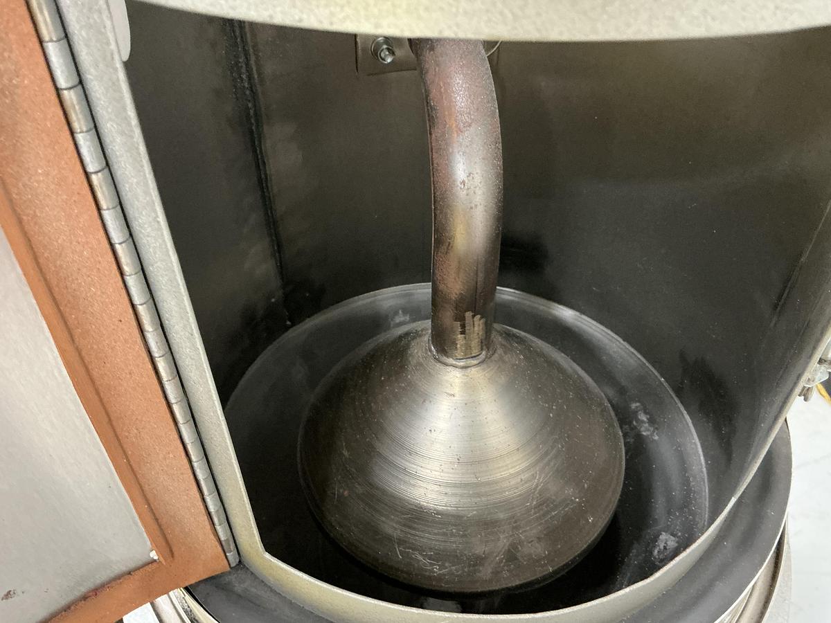 Used THORESON MCCOSH 303973D