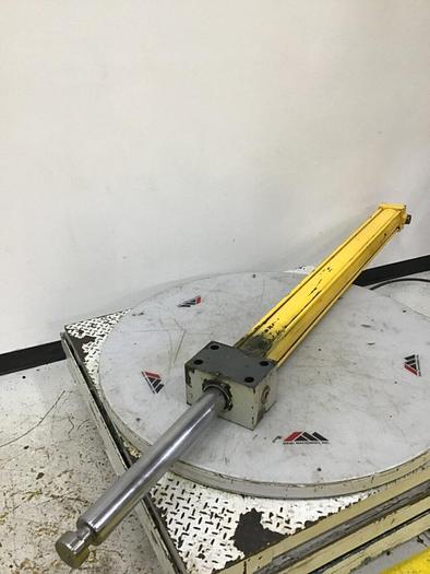 Used VAN DORN DEMAG Traverse Cylinder 700CC4300 / TC Used