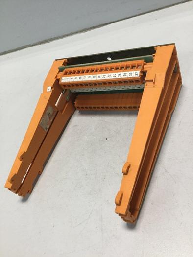 Used WEIDMULLER Card Holder / Rack SKHD32S #101633