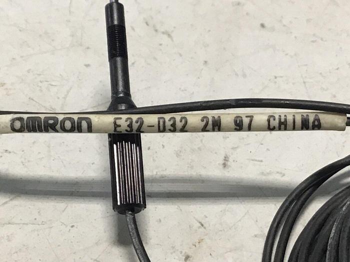 Used OMRON Fiber Optic Sensor E32-D32 #128665
