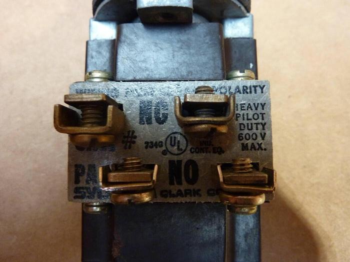 Used SYLVANIA Selector Switch 734G #38301