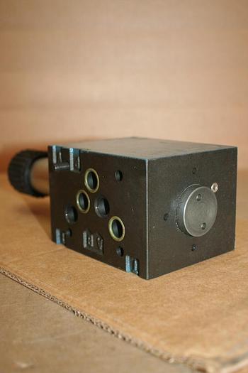 Used BOSCH Valve 0 810 001 034 #19117