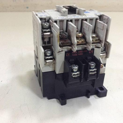 Used MITSUBISHI Magnetic Contactor S-N21 #85621