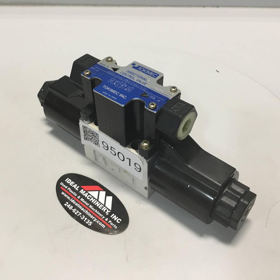 Used TOKIMEC Directional Control Valve DG4V-3-6C-M-P7-H-7-52 USED