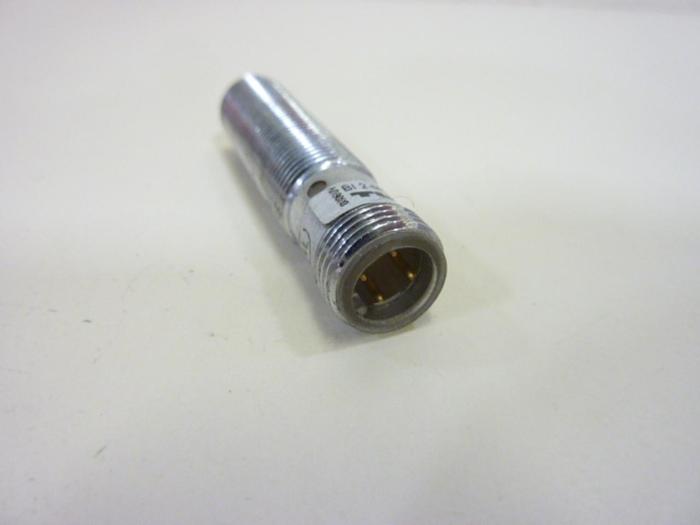 Used TURCK ELEKTRONIK Proximity Switch BI2-M12-AP6X-H1141 #45379