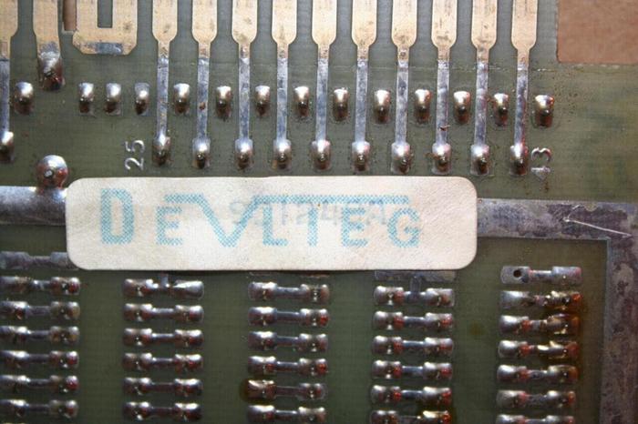 Used DEVLIEG Circuit Board 9D1240A #20704