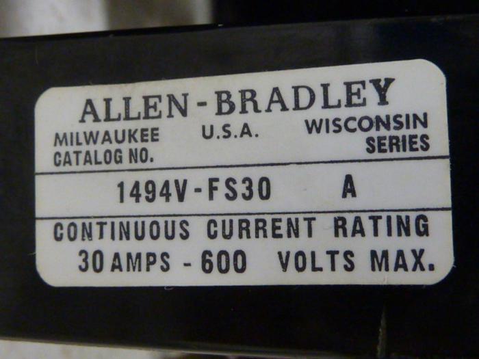Used ALLEN BRADLEY 30 Amp Disconnect Switch 1494V-DS30 SER A #57434