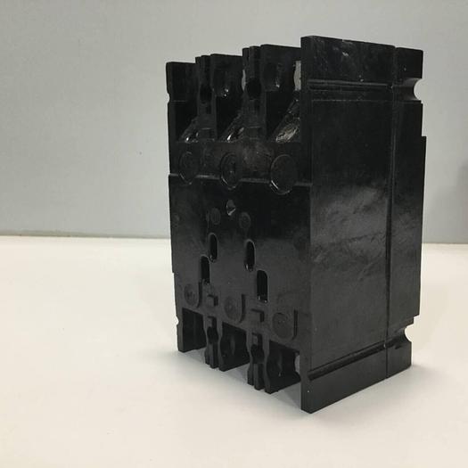 Used GENERAL ELECTRIC / GE 100 Amp Circuit Breaker TED136100 #93891