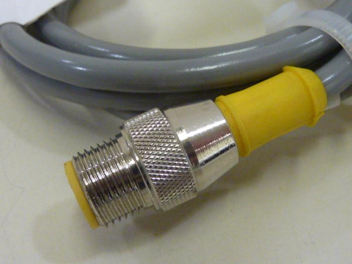 Used TURCK ELEKTRONIK Cable VB2-RS4.4T-1/2FKM4 #64530