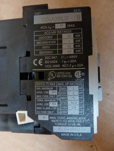 Used ALLEN BRADLEY Contactor 100-A09NJ3 SER B #26545