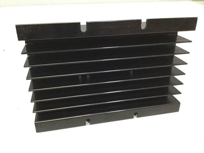 Used OMRON Heat Sink Y92B-A150N #98095