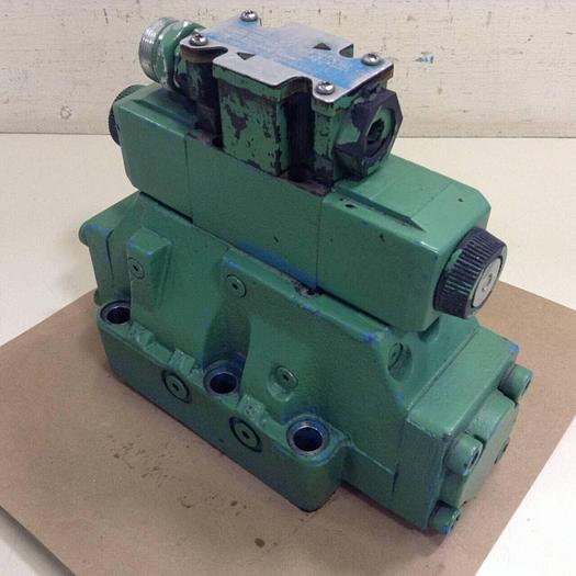 Used VICKERS Valve DG5S86CETMFWB640 #78602