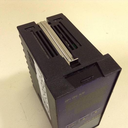 Used TEMPCO Temperature Control TEC-8100 #69884