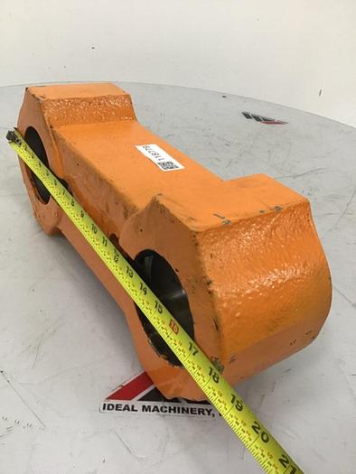 Used CINCINNATI MILACRON Toggle Link VT220-17 / TL Used