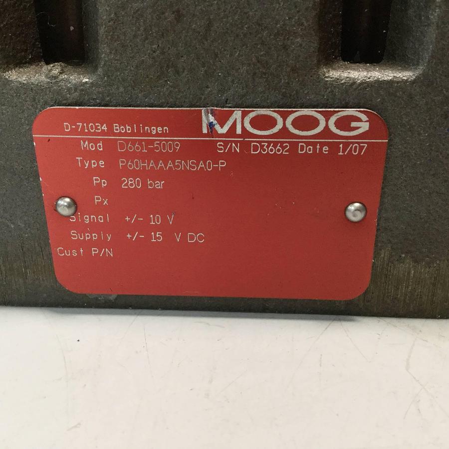 Used MOOG D661-5009 SERVO JET HYDRAULIC VALVE USED 