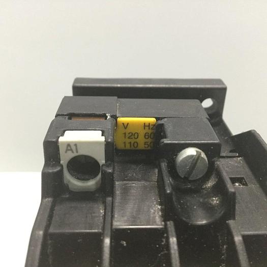 Used SIEMENS Contactor 3TF4101-0A #94208