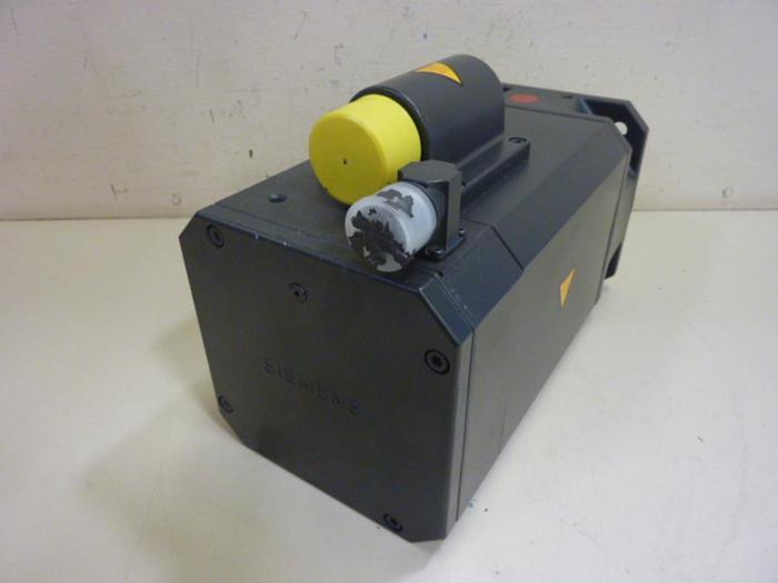 Used SIEMENS 3 Phase Motor 1FT6 084-8AC71-3EG2 Used