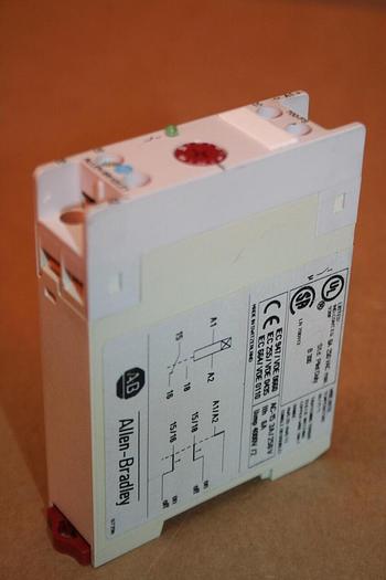 Used ALLEN BRADLEY Timing Relay 700-FS16AA1 SER A Used