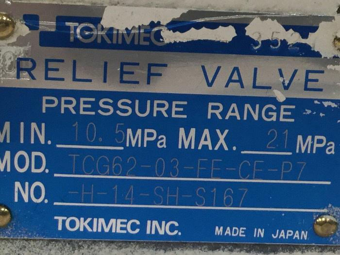 Used TOKIMEC Directional Control Valve DG4VS-3-0C-M-P7-H-7-P12-52 #95372