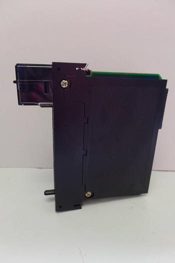 Used ALLEN BRADLEY DC Diagnostic Output Module 1756-OB16D SER A #32268